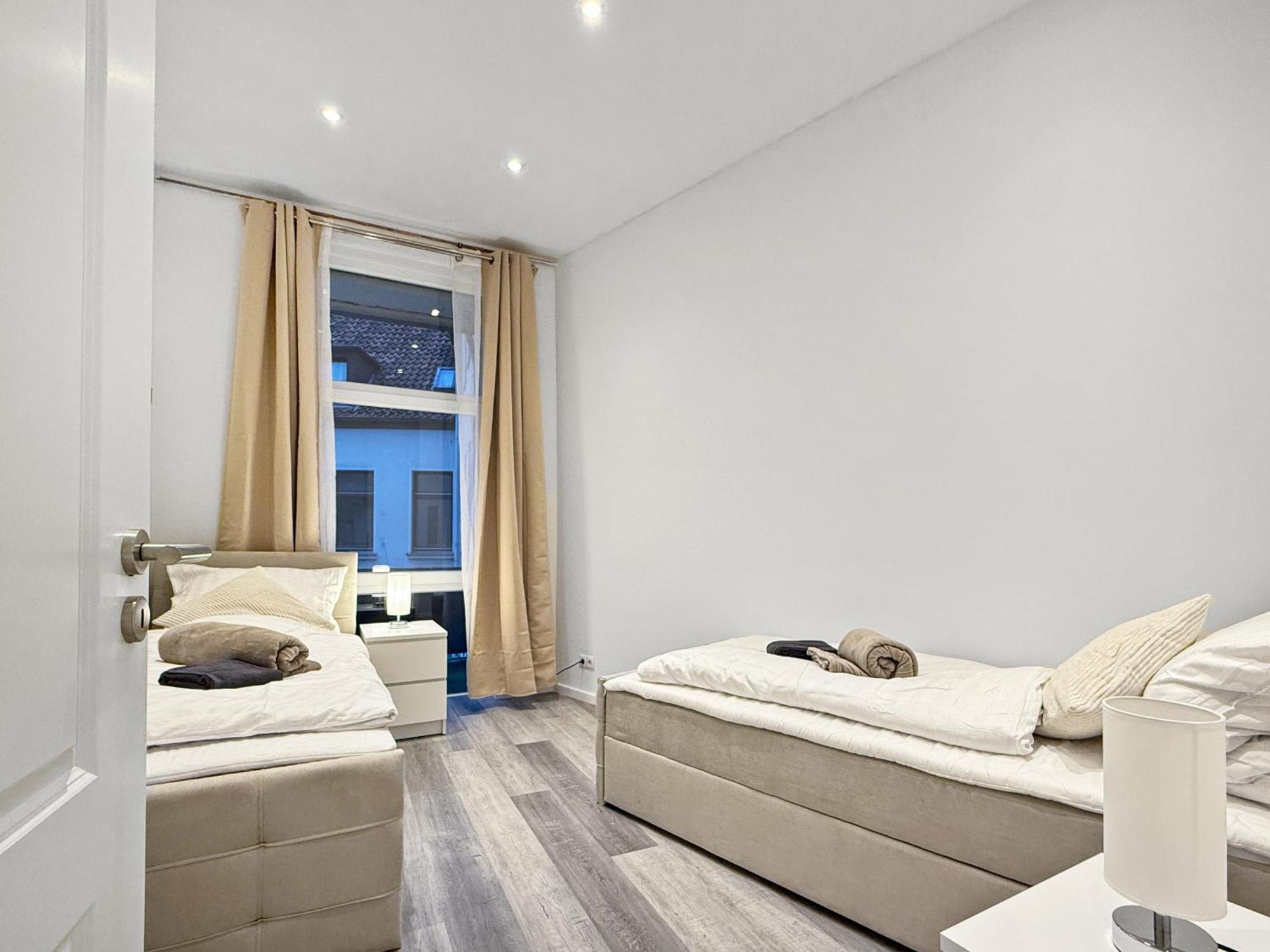 Premium Mit Balkon Und 3 Br