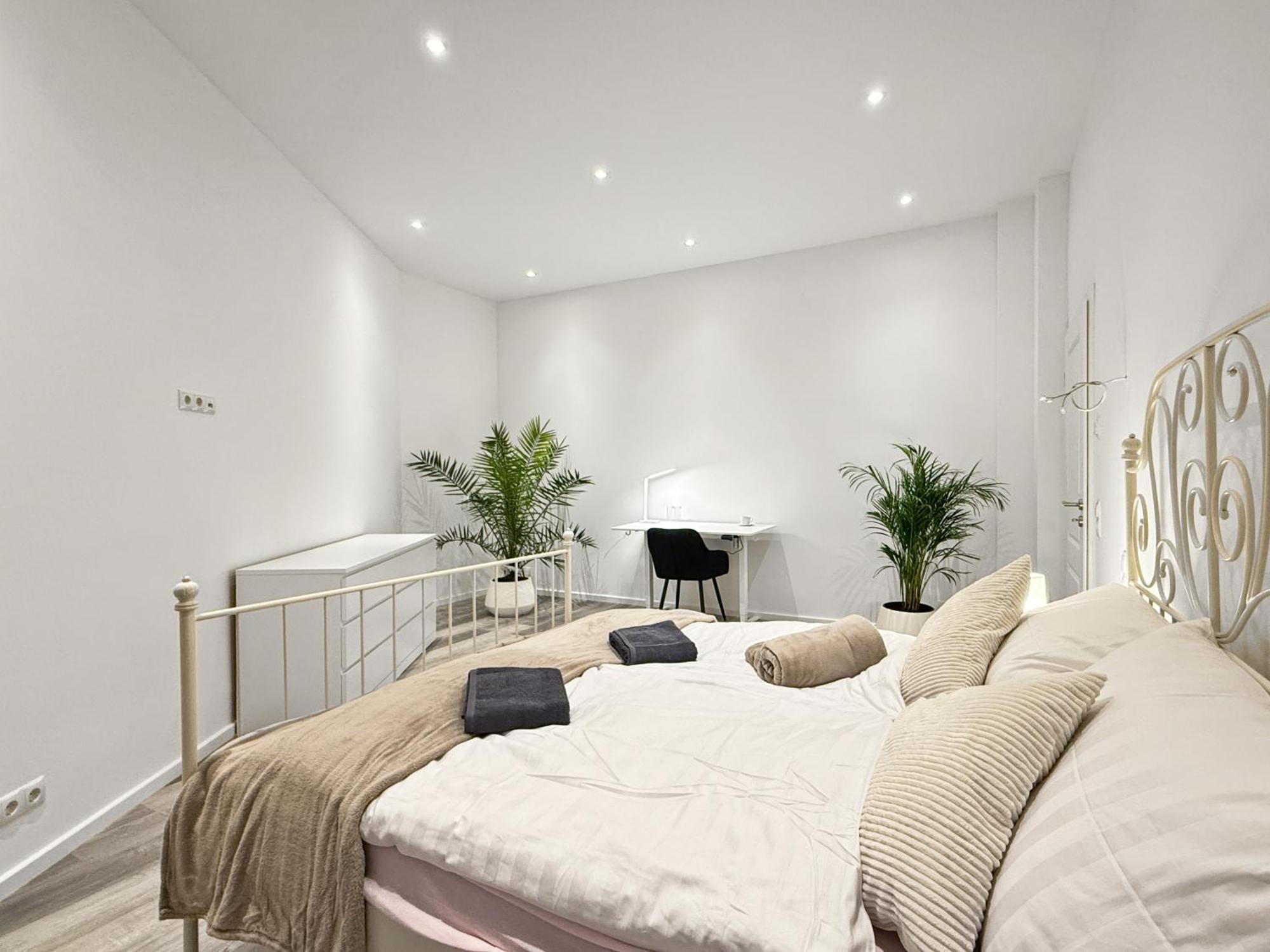 Apartment Premium Mit Balkon Und 3 Br *