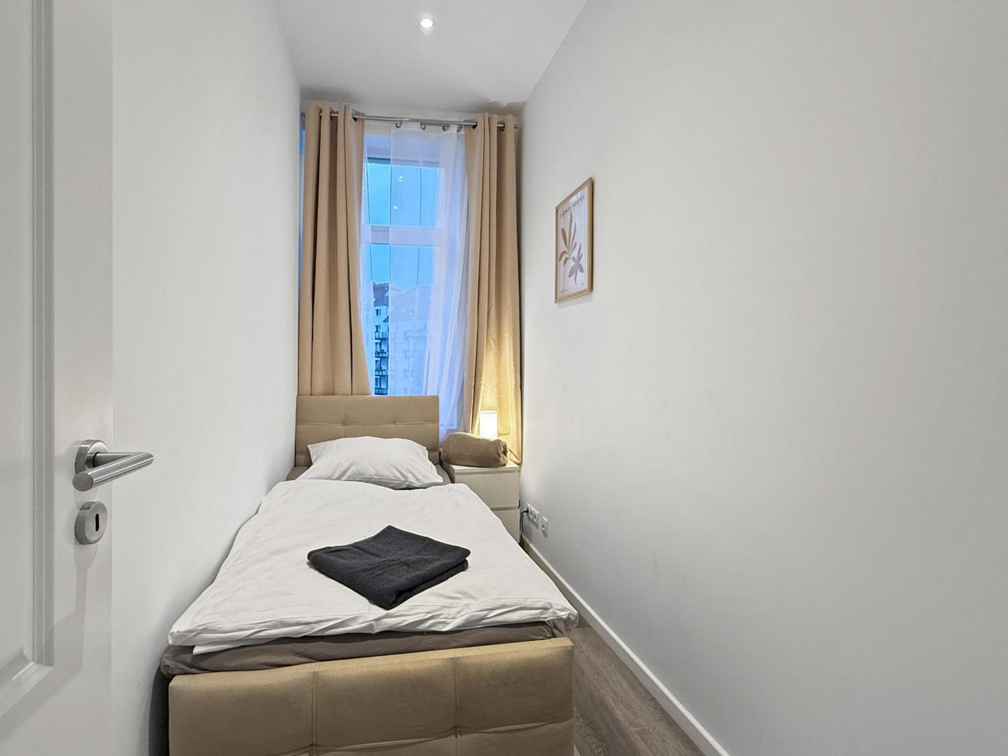 Premium Mit Balkon Und 3 Br * Hannover